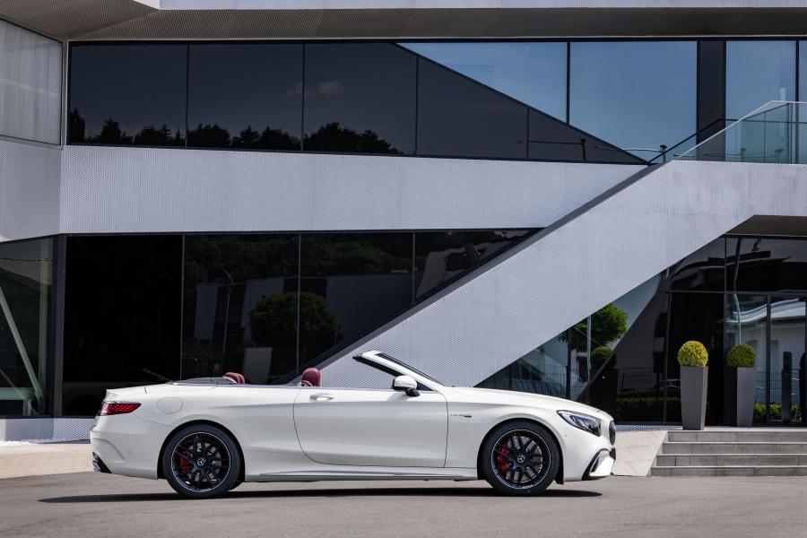  Mercedes-AMG S63 4Matic+ Cabriolet (A217) 2017 года  (WW) (фото 10 из 28)